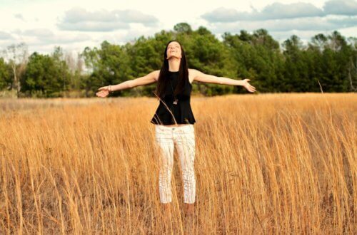 How God is greater than any circumstance you could ever face, and how he continues to sustain us no matter what we go through #faith #Jesus #God #christian #christianblogger #Godisgreater #Bible #christianity