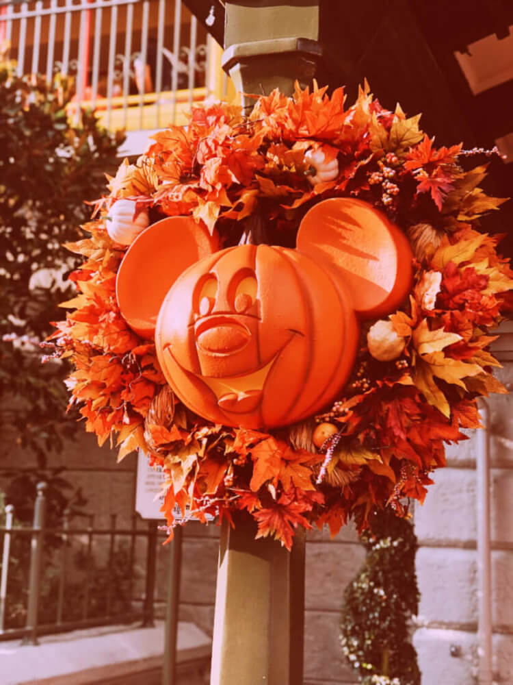 Everything you need to know to have the best time at 2019 Mickey's Not So Scary Halloween Party, including all the tips and tricks to get you through the night... #disney #disneyworld #waltdisneyworld #disneyblogger #wdw #magickingdom #mickeysnotsoscaryhalloweenparty #mnsshp Halloween at Disney | Halloween at Magic Kingdom | Halloween Party at Disney | Disney Halloween tips and tricks | Disney Halloween party tips and tricks | Disney fall | Walt Disney World | Halloween disney vacation