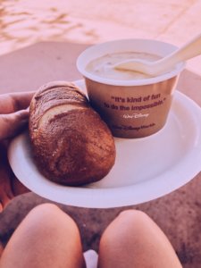 All of the must-try items at the 2019 Epcot International Food & Wine Festival, including brand new items and tried-and-true favorites! #epcot #foodandwine #foodandwinefestival #epcotfoodandwine #2019foodandwine Tips for 2019 Epcot Food & Wine Festival | Tips for Epcot International Food & Wine Festival | Planning for Epcot Food & Wine | 2019 tips and tricks food and wine | favorites from 2019 epcot food & wine festival | must try items at 2019 epcot food & wine | best dishes and drinks at epcot