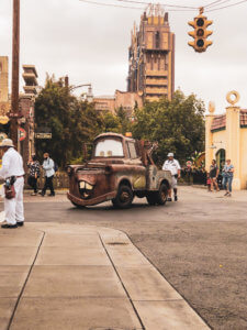 Why you will fall in love with Disneyland, all of the best things around the park (especially the food), and the reason why this park is so important to Disney history! #Disneyland #Disney #CaliforniaAdventure #disneyparks Disneyland Tips | Disneyland Photography | California Adventure | Disneyland Pictures | Disneyland Planning | Disneyland Food | DLR | Disneyland for Adults | Lamplight Lounge | Disney Parks | Disneyland Resort | Disney Food | Disney Resorts | Disneyland California | DCA