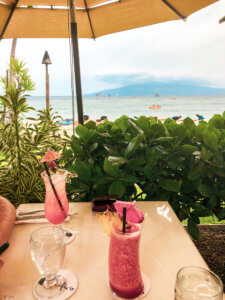 What it was like to explore Lahaina, Maui including shopping, things to do, best places to eat, and even a little trip on a submarine... #lahaina #maui #hawaii #hawaiitrip Lahaina Maui | Hawaii Travel | Maui Hawaii | Hawaii Vacation | Hawaii Honeymoon | Things to do in Hawaii | Things to do in Maui | Things to do in Lahaina | Maui Vacation | Lahaina Maui restaurants | Lahaina Maui Activities | Lahaina Maui Shopping | Honeymoon Destination | Places to Honeymoon | Best Place to Honeymoon