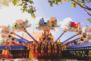 How to have the most perfect day at the Magic Kingdom in Walt Disney World (including an entire schedule)! The best quick-service dining, when to ride each attraction, and some secret Disney experiences you may not know about! #magickingdom #disneyworld #disneytips Magic Kingdom | Disney World | Walt Disney World | Disney World Florida | Disney Tips | Disney Vacation | Florida Vacation | Disney Parks | WDW | Things to do in Magic Kingdom | One day in magic kingdom | Magic kingdom itinerary