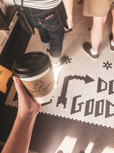 The best coffee shops in Tampa and St. Petersburg and why you need to visit each one! #coffee #coffeeshops #tampa #st.petersburg #florida Coffee shops in the US | Coffee shops in florida | Coffee shops in tampa | Coffee shops in st. pete | coffee shops in st. petersburg | Best coffee in tampa | Best coffee in st. petersburg | best coffee in st. pete | Best coffee in florida