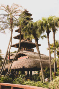 How to have the most perfect day at the Magic Kingdom in Walt Disney World (including an entire schedule)! The best quick-service dining, when to ride each attraction, and some secret Disney experiences you may not know about! #magickingdom #disneyworld #disneytips Magic Kingdom | Disney World | Walt Disney World | Disney World Florida | Disney Tips | Disney Vacation | Florida Vacation | Disney Parks | WDW | Things to do in Magic Kingdom | One day in magic kingdom | Magic kingdom itinerary