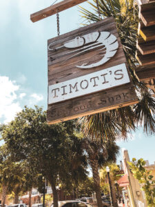 This coastal town just miles south of the Georgia-Florida border line has so much to do including watching sea turtle hatchlings go out to sea, car shows, festivals, and over 90 restaurants! Things to Do in Amelia Island Florida | Where to Stay in Amelia Island | Guide to Amelia Island | Amelia Island Vacation | Fernandina Beach Florida | Where to eat in Amelia Island | Where to visit in florida | Florida vacation | Beach Vacation #florida #ameliaisland #vacation #floridavacation #beachvacay