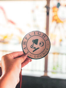 A Pixar-themed restaurant bar at Disney's California Adventure at Disneyland resort! Everything you need to know about the food, drinks, and Pixar details at Lamplight Lounge #disneyland #dlr #dca #disneycaliforniaadventure #disney Disney food | Disney restaurants | disneyland food | Lamplight lounge | best dinner at disneyland | best lunch at disneyland | bars at disneyland | pixar restaurant at disneyland | pixar bar at disneyland | disney eats | disney dining | disney food tips 