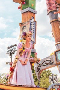 Everything you need to know about Disney's Festival of Fantasy parade including best viewing spots, parade route, and timing! #disney #disneyworld #waltdisneyworld #wdw #magickingdom #festivaloffantasy #magickingdomparade #fofparade #disneytips Festival of Fantasy | Disney Parade | Disney Tips | Disney advice | Disney hacks | Disney world | Walt Disney World | WDW | disney shows | Disney Magic Kingdom | Magic kingdom things to do | Magic kingdom day parade | where to watch magic kingdom parade
