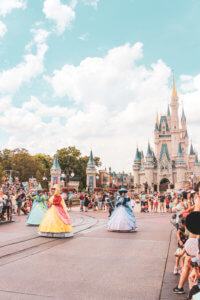 Everything you need to know about Disney's Festival of Fantasy parade including best viewing spots, parade route, and timing! #disney #disneyworld #waltdisneyworld #wdw #magickingdom #festivaloffantasy #magickingdomparade #fofparade #disneytips Festival of Fantasy | Disney Parade | Disney Tips | Disney advice | Disney hacks | Disney world | Walt Disney World | WDW | disney shows | Disney Magic Kingdom | Magic kingdom things to do | Magic kingdom day parade | where to watch magic kingdom parade