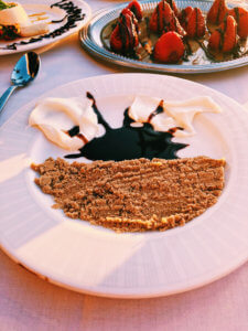 With five beaches, golf courses, stunning ocean views, award-winning restaurants, and shops, Wailea is the perfect vacation spot. Here is your ultimate guide to the Wailea area: from shopping, to things to do, to dining, and places to stay #wailea #maui #hawaii #hawaiitrip Wailea Maui | Grand Wailea | Hawaii vacation | Hawaii honeymoon |Maui vacation | Best place to honeymoon | honeymoon destination |Things to do in Maui | things to do in wailea |things to do in hawaii |Hawaii travel Maui Hawaii