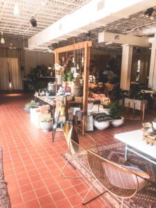 Located just 20 minutes north of the happiest place on earth, Winter Park is a charming town filled with world-class art museums, an upscale shopping district, fine-dining, sidewalk cafes, and luxury accomodations. This is your ultimate guide to Winter Park Florida! #vacation #travel #trip #springbreak #summer #traveltips #thingstodo #winterpark #florida #centralflorida #orlando #visitflorida #floridavacation #floridatrip Things to Do in Winter Park Florida | Things to do in Orlando Florida