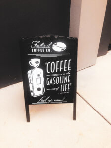 Located just 20 minutes north of the happiest place on earth, Winter Park is a charming town filled with world-class art museums, an upscale shopping district, fine-dining, sidewalk cafes, and luxury accomodations. This is your ultimate guide to Winter Park Florida! #vacation #travel #trip #springbreak #summer #traveltips #thingstodo #winterpark #florida #centralflorida #orlando #visitflorida #floridavacation #floridatrip Things to Do in Winter Park Florida | Things to do in Orlando Florida