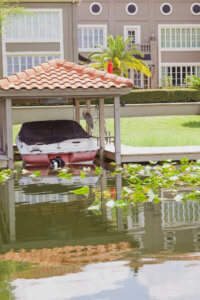 Located just 20 minutes north of the happiest place on earth, Winter Park is a charming town filled with world-class art museums, an upscale shopping district, fine-dining, sidewalk cafes, and luxury accomodations. This is your ultimate guide to Winter Park Florida! #vacation #travel #trip #springbreak #summer #traveltips #thingstodo #winterpark #florida #centralflorida #orlando #visitflorida #floridavacation #floridatrip Things to Do in Winter Park Florida | Things to do in Orlando Florida